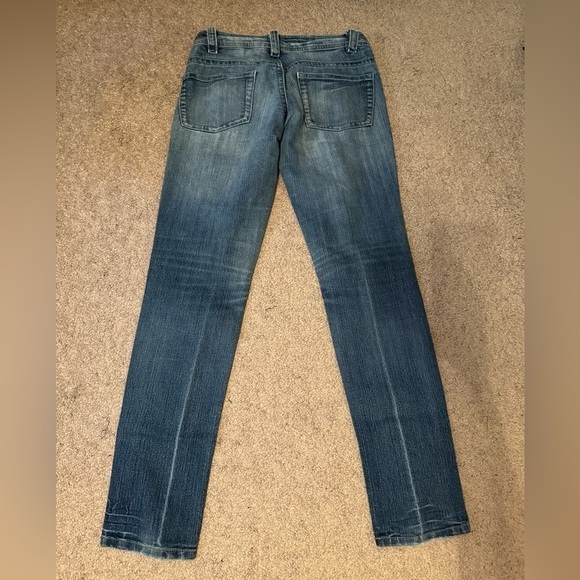 Forever 21 low rise distressed straight leg jeans size 3 - Picture 4 of 10